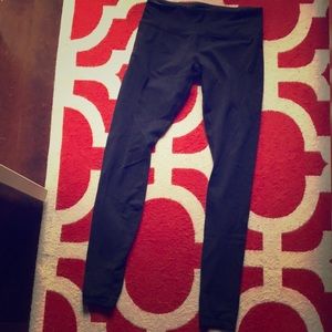 Lululemon full-length yoga leggings Size 8